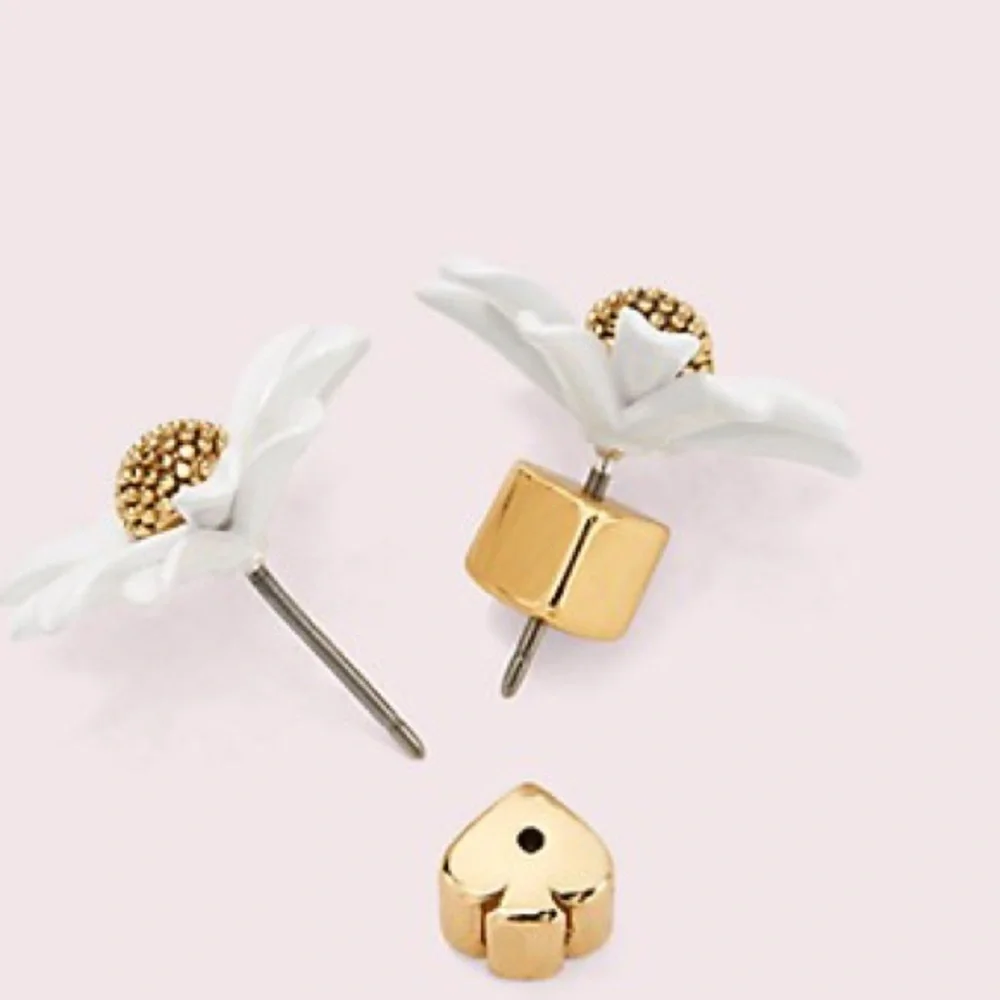 🔥🔥🔥ONE ITEM DEAL OF THE DAY KATE SPADE ♠️ Authentic Earrings Reduced Buy Now